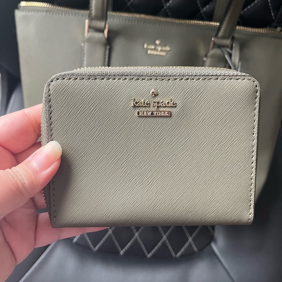 Kate spade slate gray handbag and wallet set - Picture 2 of 7